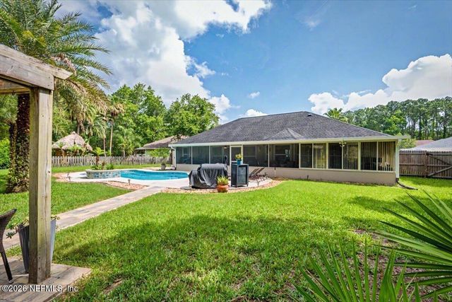 1760 ASTON HALL Drive E, Jacksonville, FL 32246