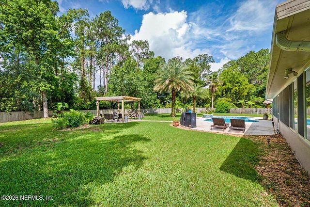 1760 ASTON HALL Drive E, Jacksonville, FL 32246