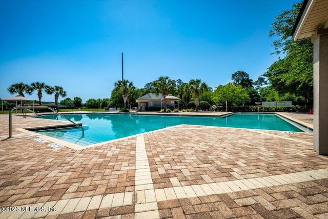 1760 ASTON HALL Drive E, Jacksonville, FL 32246