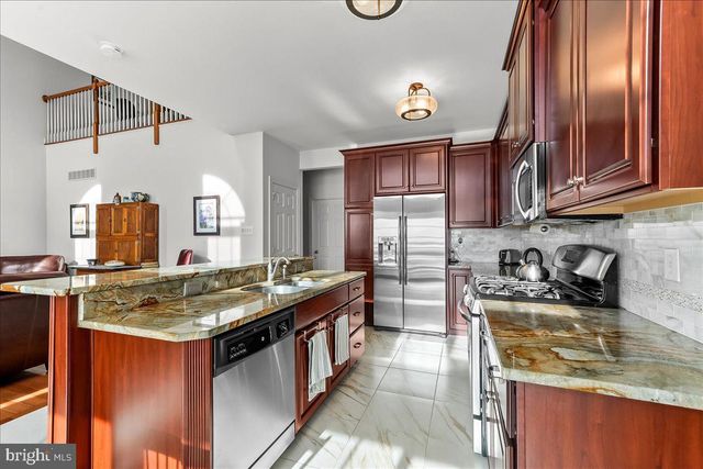 331 IRONSTONE LN, Elverson, PA 19520