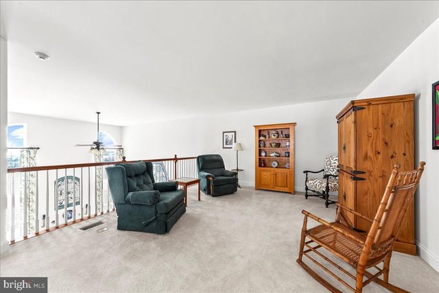 331 IRONSTONE LN, Elverson, PA 19520