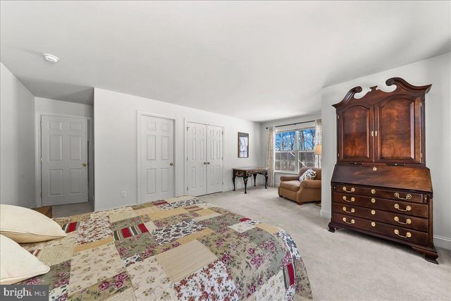 331 IRONSTONE LN, Elverson, PA 19520