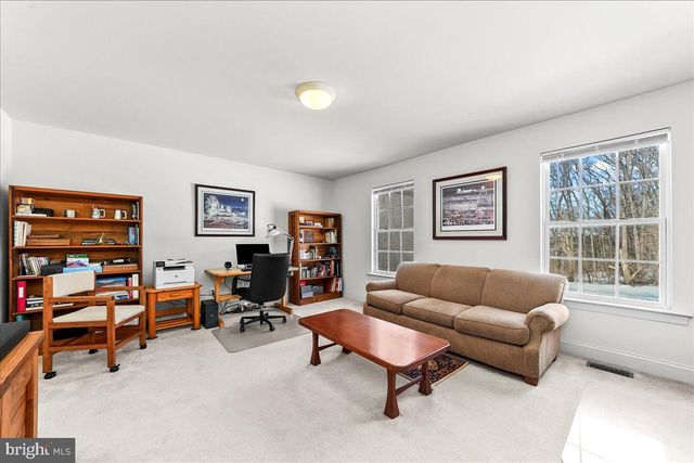 331 IRONSTONE LN, Elverson, PA 19520