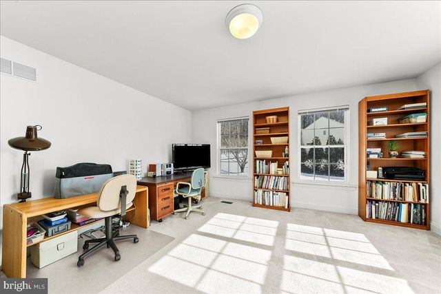 331 IRONSTONE LN, Elverson, PA 19520