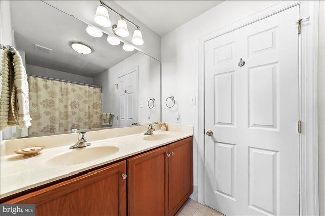 331 IRONSTONE LN, Elverson, PA 19520