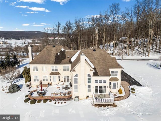 331 IRONSTONE LN, Elverson, PA 19520
