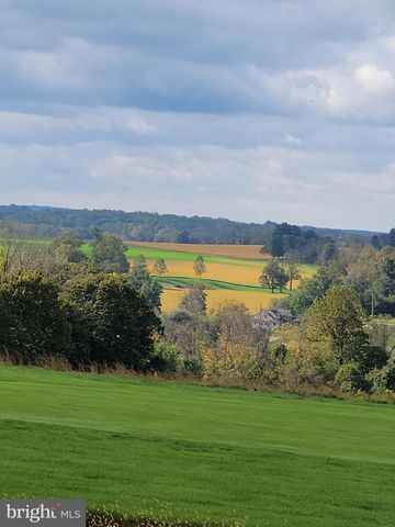 331 IRONSTONE LN, Elverson, PA 19520