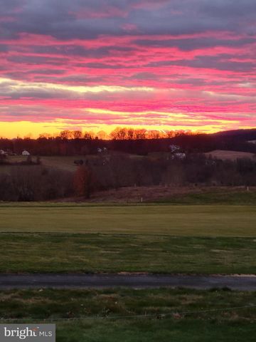 331 IRONSTONE LN, Elverson, PA 19520