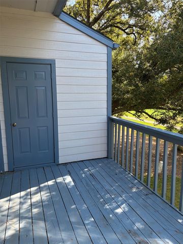 13155 Walden Road 202, Montgomery, TX 77356