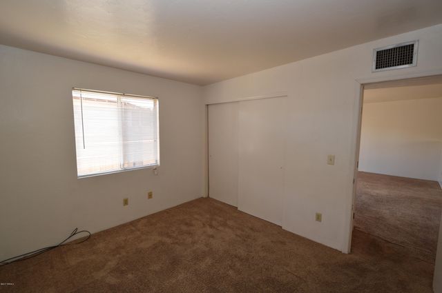 1614 N Columbus Boulevard, Tucson, AZ 85712