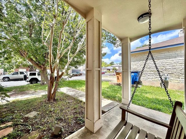 806 Minturn LN, Austin, TX 78748