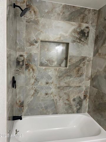 810 E 3RD Street, Douglas, AZ 85607