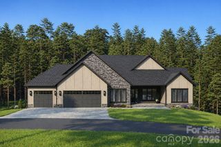88 Sunridge Avenue 15, Horse Shoe, NC 28742