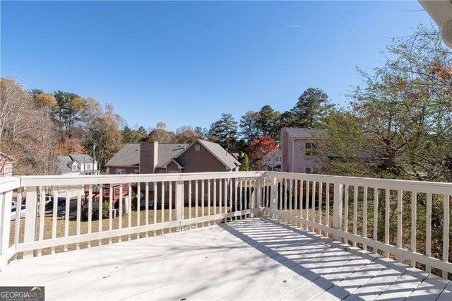 5068 Furlong Way, Powder Springs, GA 30127