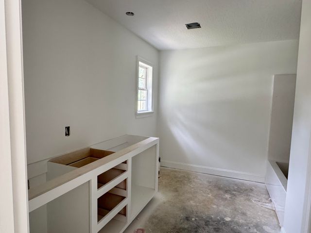 36 Prine, Hattiesburg, MS 39402