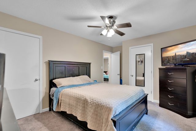 2272 Ferry Rd, Clarksville, TN 37040