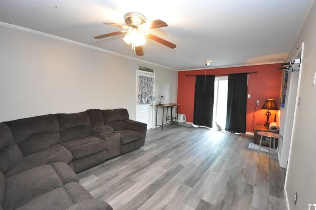 5770 & 5772 Metropolis Lake Road, West Paducah, KY 42086