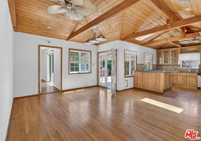 626 Jamestown Road, Burbank, CA 91504