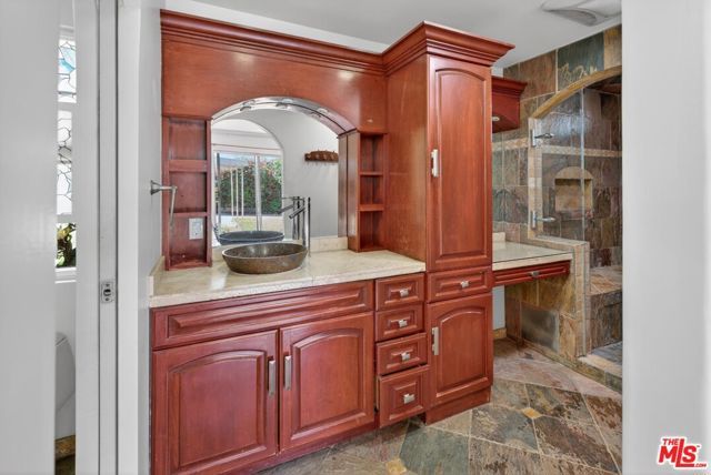 626 Jamestown Road, Burbank, CA 91504