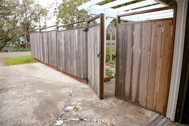 2410 Langton Street, Cambria, CA 93428