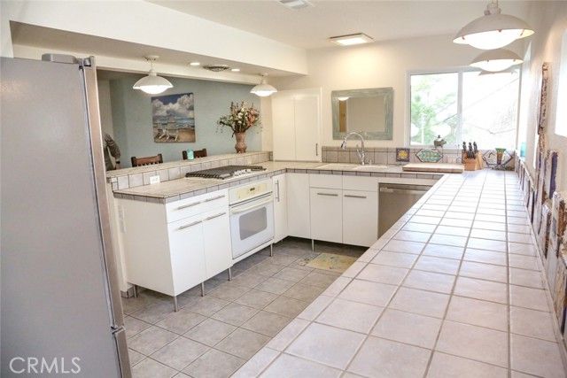 2410 Langton Street, Cambria, CA 93428