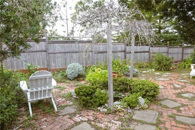 2410 Langton Street, Cambria, CA 93428