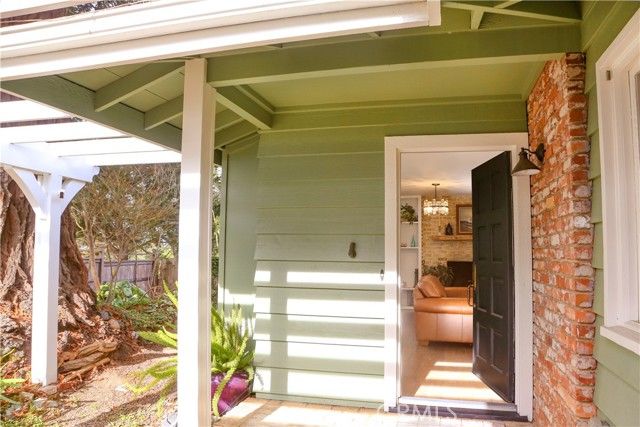 2410 Langton Street, Cambria, CA 93428