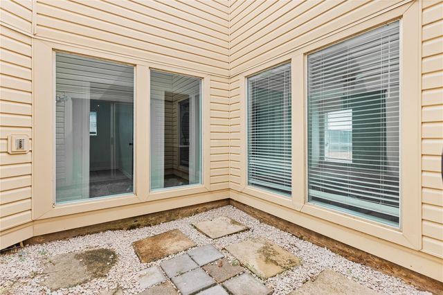 1610 Cleveland Drive, Deer Park, TX 77536