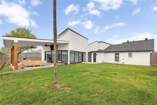 1610 Cleveland Drive, Deer Park, TX 77536