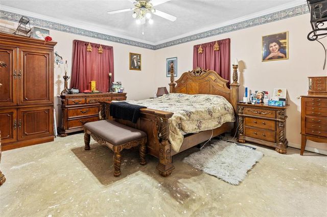 1467 HWY 384, Grand Lake, LA 70607