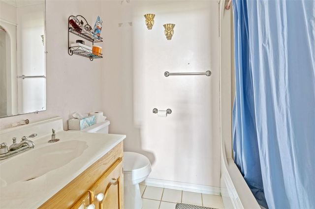 1467 HWY 384, Grand Lake, LA 70607