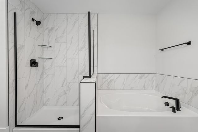 808 Tanager Court, White House, TN 37188