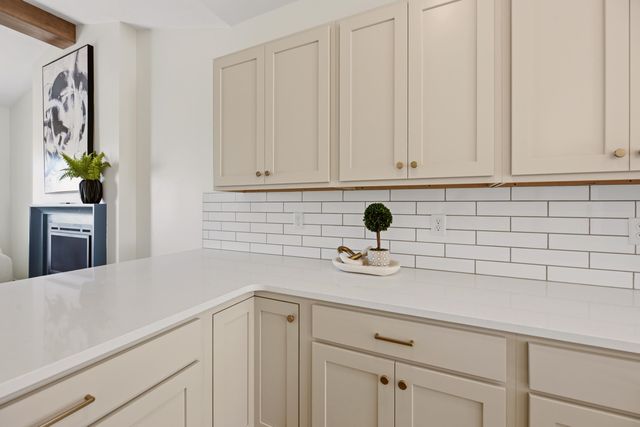 3528 N Azalea St, Maize, KS 67223