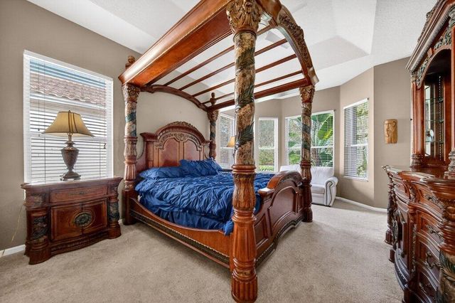 128 NW Lawton Road, Port St Lucie, FL 34986