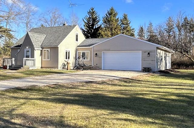 N8188 COUNTY ROAD M, Algoma, WI 54201