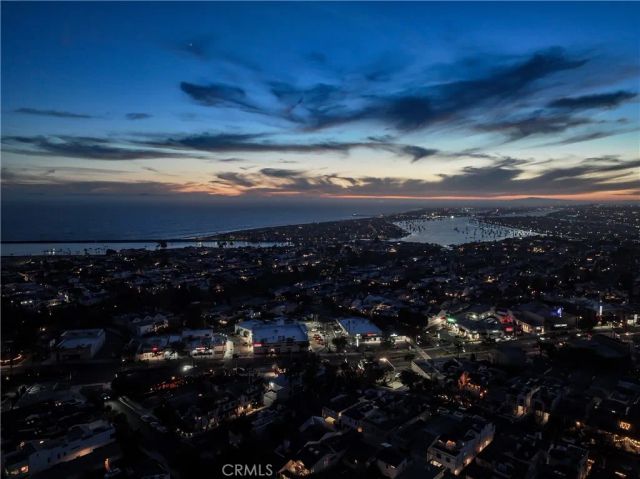 602 Marguerite 2, Corona Del Mar, CA 92625