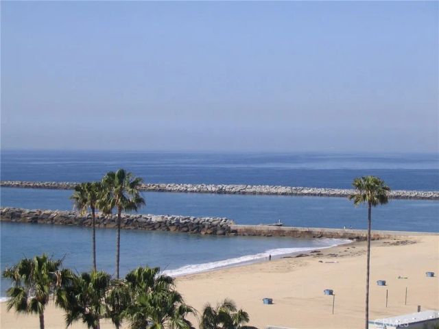 602 Marguerite 2, Corona Del Mar, CA 92625