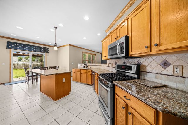 730 Trent Lane, Loves Park, IL 61111