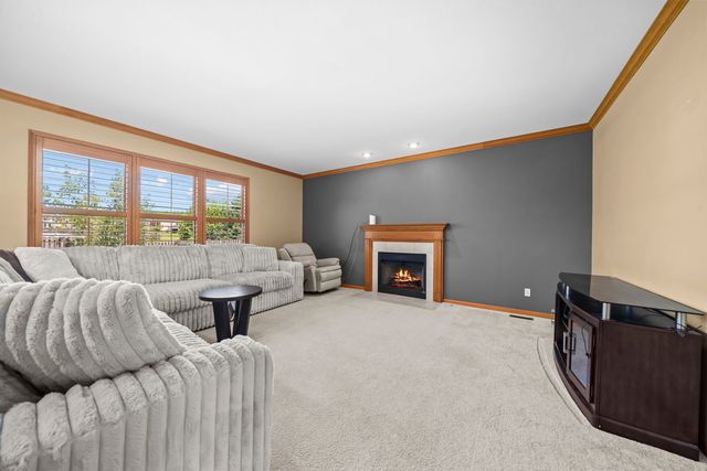 730 Trent Lane, Loves Park, IL 61111