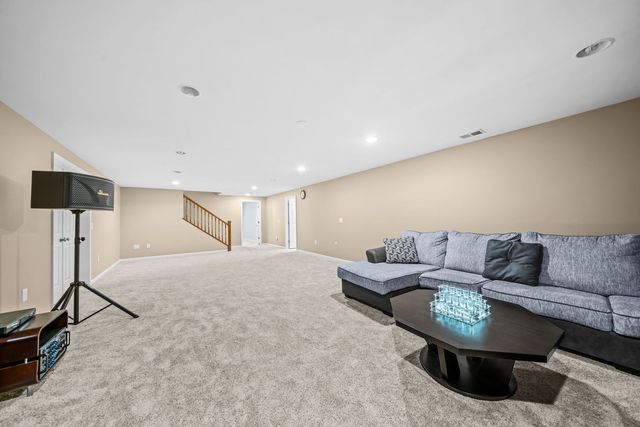 730 Trent Lane, Loves Park, IL 61111
