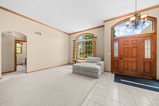 730 Trent Lane, Loves Park, IL 61111