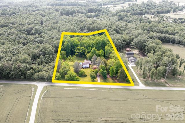 1567 Jennings Road, Statesville, NC 28625