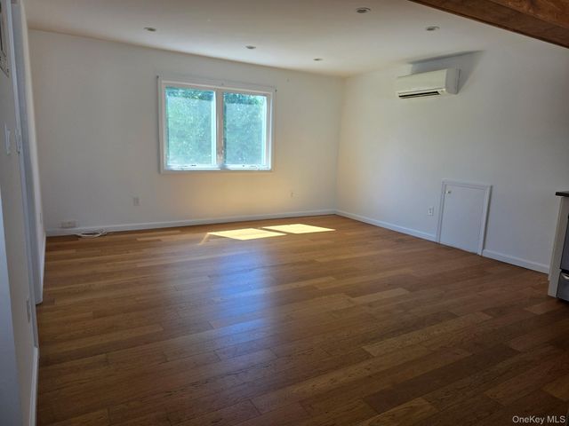 109 Fourth Avenue, Pelham, NY 10803