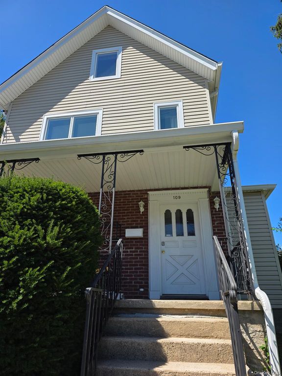 109 Fourth Avenue, Pelham, NY 10803