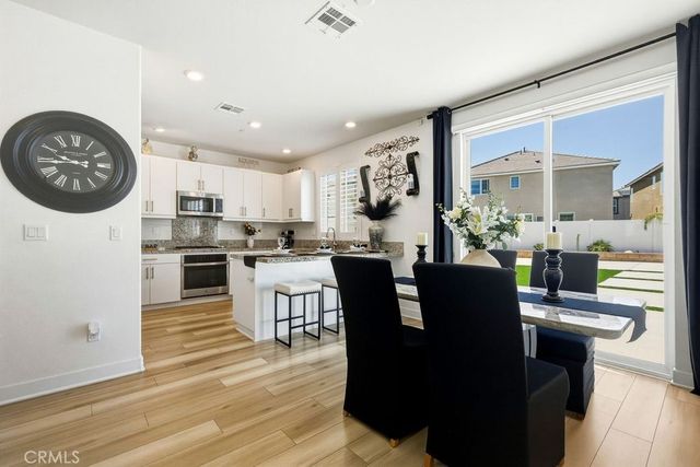 324 Castaic Way, Rialto, CA 92377