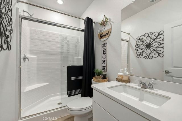 324 Castaic Way, Rialto, CA 92377