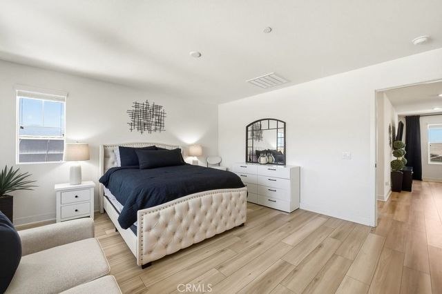 324 Castaic Way, Rialto, CA 92377