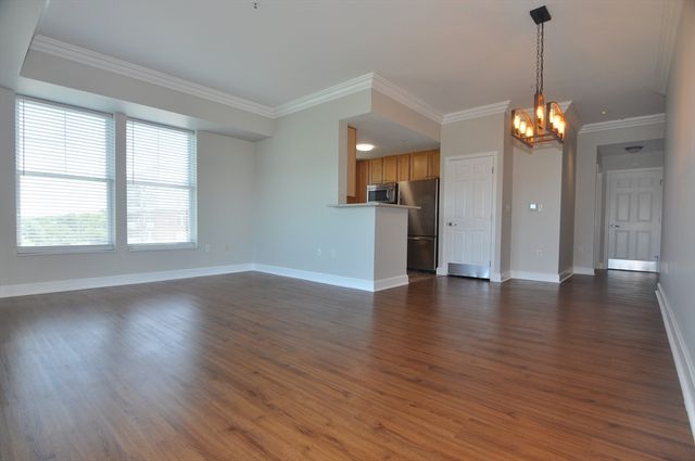 36 Village Road 502, Middleton, MA 01949