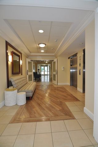 36 Village Road 502, Middleton, MA 01949