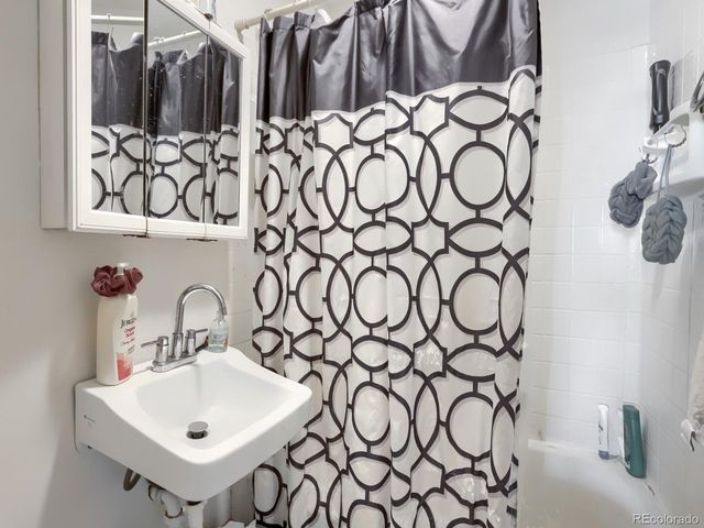 216 5th Ave, La Salle, CO 80645